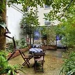 Hotel Saint-paul Le Marais 3*