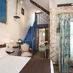 Saint-paul Le Marais Hotel Paris