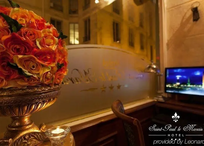 Saint Paul Le Marais Hotel 3*