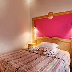 Saint Paul Le Marais Hotel Paris